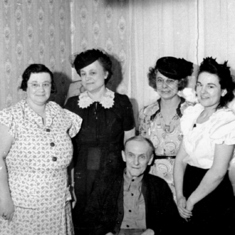 Pauline, Dorothy, Viola and Ethel with George Sherr