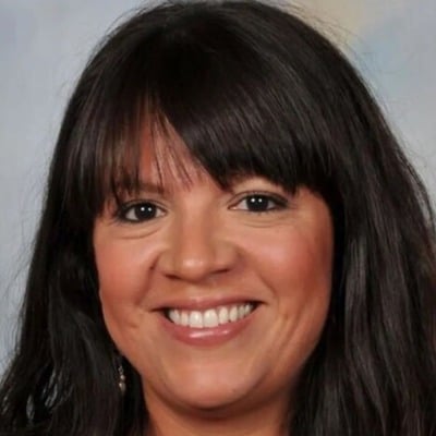 Eva Mireles