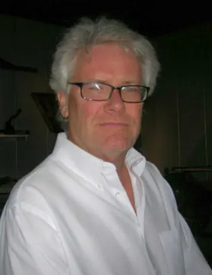 E. Wayne Garnett