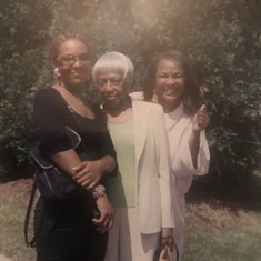 Mom, Rae and Grandma