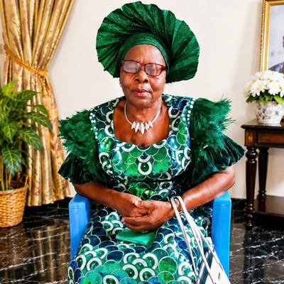 Ezinne Florence Nwanyieke Ofiaeli (Née Ude-Ubaka)