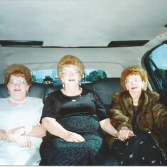 50th - Susan, Margarit, & Ruth in Limp