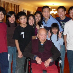 Thanksgiving 2008- Kids galore, nice smile Moriah. Xuan's first meeting with  公公.