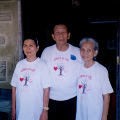With sisters Fidela and Clara.