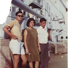 Chinese Captain, Mum and Dad