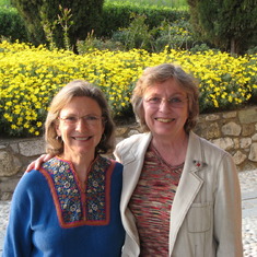 Gail with Harriet at Bellagio, Italy, meeting in 2008