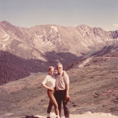 Loveland-Pass-with-Meccy
