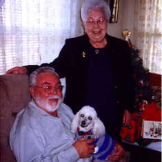 Momma and Tom  Christas 2001