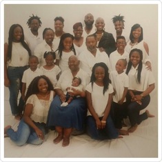 Family photo with children and grandchildren, great grandchildren 
