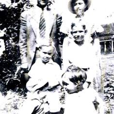 George and Hazel Tisdale with children in Spartanburg, South Carolina before his death.
