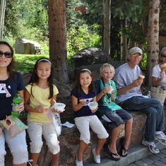 Ice Cream Break - 2012 - Sharon, Chloe, Ashley, Zach, Gerald & Jean