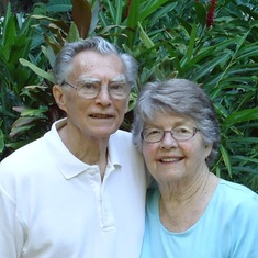 Mom and Dad in Hawaii 2011