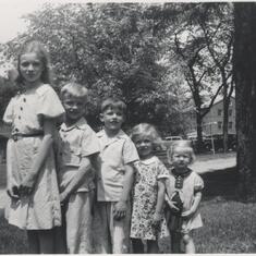 1939ish - Gladys (on left), Kenneth, Robert, Grace, and Margaret