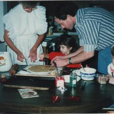 1989 - Gladys making Christmas cookies with Erica, Diana, and Steve