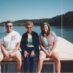 1998 - Gladys with Bob and Mary on house boat in Oklahoma 001