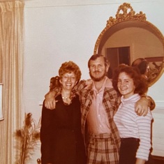 Glenn & Sue with Glenn's niece Patty.  1978.