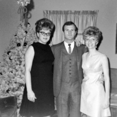 Glenn and Sue with his sister Carol.  