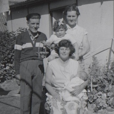 1957 - Gloria with Ern, Linda, Mum & Pop.