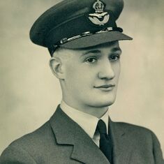 1952 - Graham in the RAF, (National Service).
