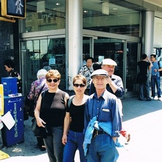 Chinatown NYC 2002 with Heidi, Marlene and Manfred