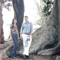 Olga and Heber in Waikiki (2002 - pre-Olya)