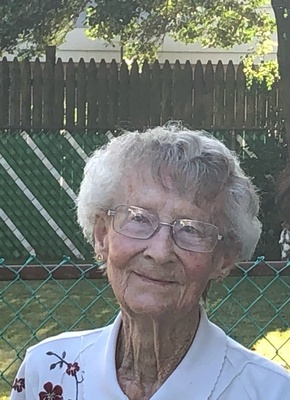 Helen M Smith