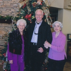 Leone, Bob & Helen,  Christmas 2009