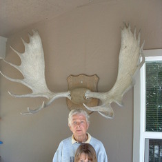 Helen & Kelly, Brookings, Oregon, August 2008. Dean Conover's moose antlers