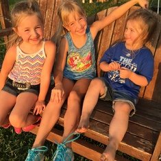 85th birthday – Great-granddaughters Sella, Hannah & Maci