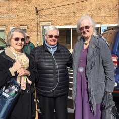 Helga, Donna & Donna (friends at Showalter Center & River Church in Blacksburg)