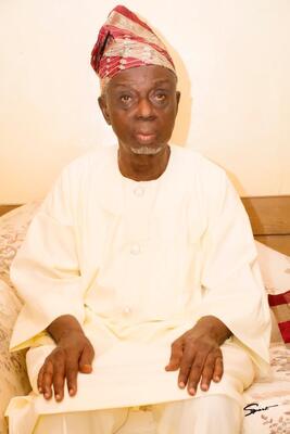 Hezekiah Oyekola Oladipo