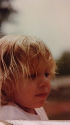 Holly Dee Farkas