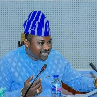 Hon. Musiliu Olaide Adewale Akinremi Jagaban