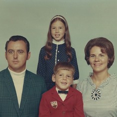 1971 Wilson family - Dwayne, June, Laura, Stephen
