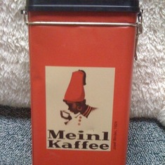 Coffee canister from the Meinl Kaffee roasting comapany from Austria. Peter is Peter Meinl Becker. His mother was a Meinl