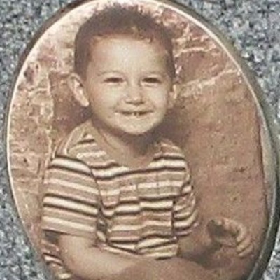 Hunter D Roesler