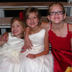 the girls at daddy's wedding