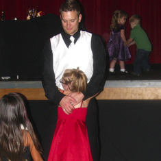 imogin wanted to dance with her daddy at his wedding :)