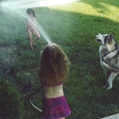 imogin spraying rylie with the hose!