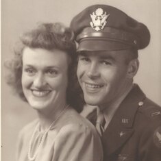 1945_Mom & Dad Jan 1945