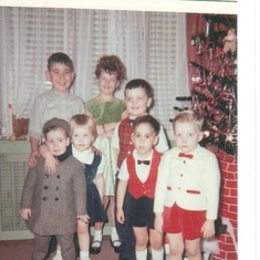 Christmas '62. Jackie Allen in the bottom left. J&R Burrowes, D&B Allen, A&D Mariano