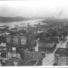 1937 The Great Flood of the Ohio River in Huntington, WV.