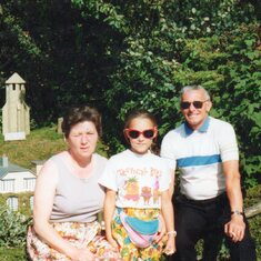 Gma, Jade and Gdad on the Isle of Wight