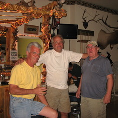 9-09  Brian Sickels, George Galloway and Jim, Cove Tavern Oregon
