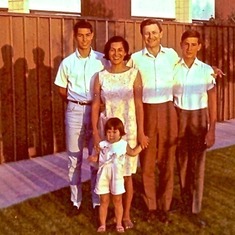 Gavin, mom, dad, Georg and a little Giana