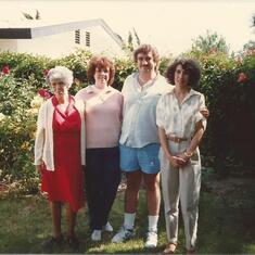 Jim with his mom, Glenna, and sisters, Nancy and Harriett