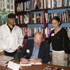 Book signing "Walls of Heritage Walls of Pride" - San Freancisco, August 18, 2005