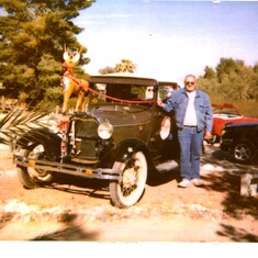 Dad w antique car