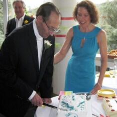 Cutting the cake!!