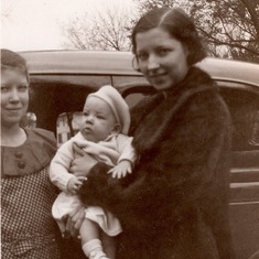 baby Jane, mom Gwen, 1935